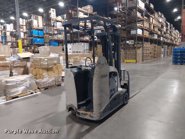 image for item EX3021 2018 Crown RC5545-40 forklift
