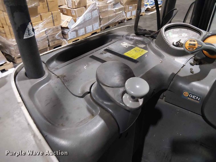 image for item EX3021 2018 Crown RC5545-40 forklift