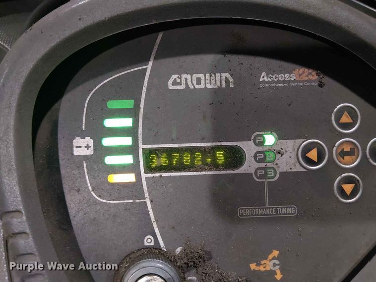 image for item EX3021 2018 Crown RC5545-40 forklift