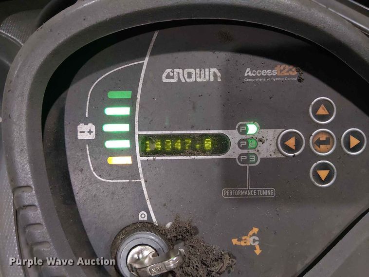 image for item EX3021 2018 Crown RC5545-40 forklift