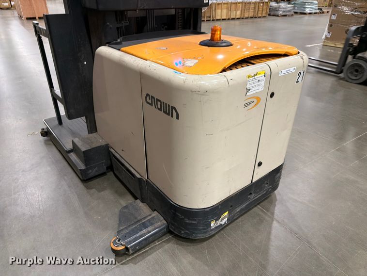 image for item EX3023 Crown SP4050-30 order picker