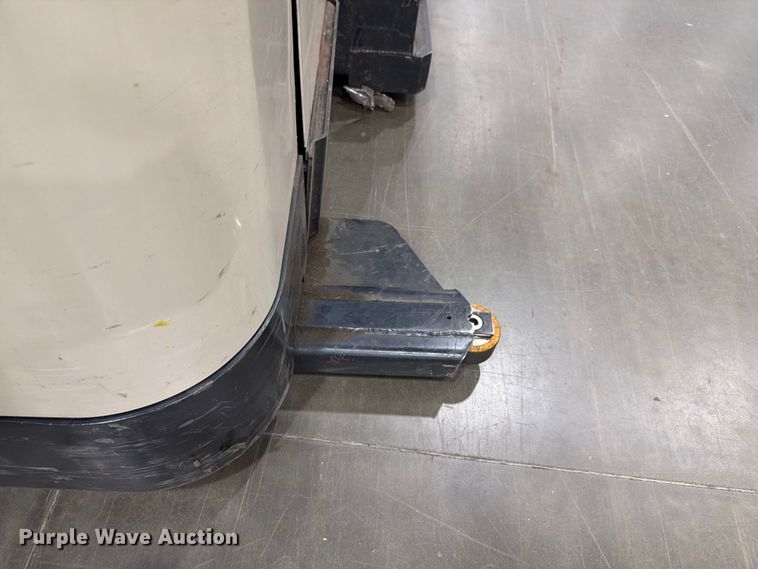 image for item EX3023 Crown SP4050-30 order picker