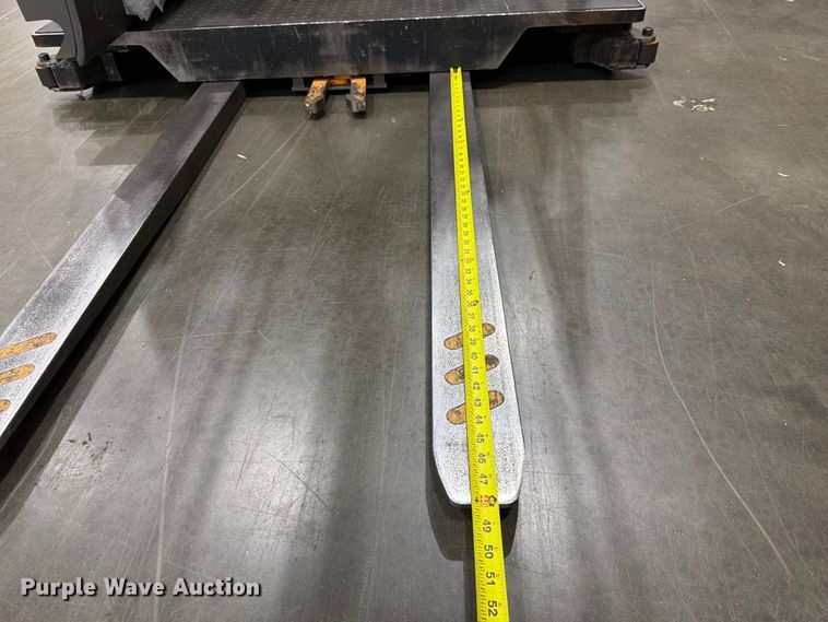 image for item EX3023 Crown SP4050-30 order picker