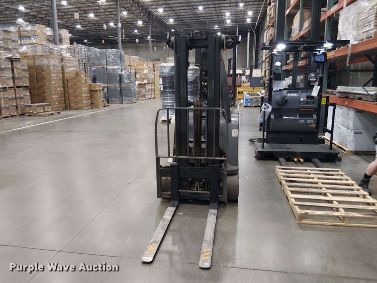 image for item EX3024 2017 Crown RC5545-40 forklift