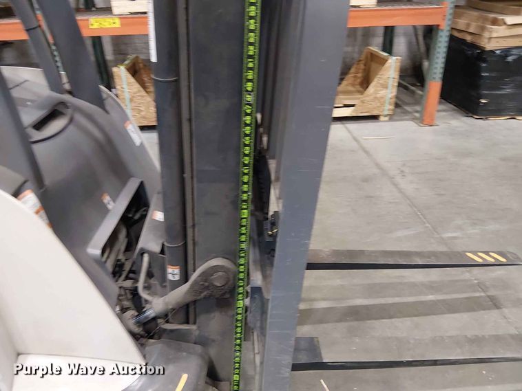 image for item EX3024 2017 Crown RC5545-40 forklift