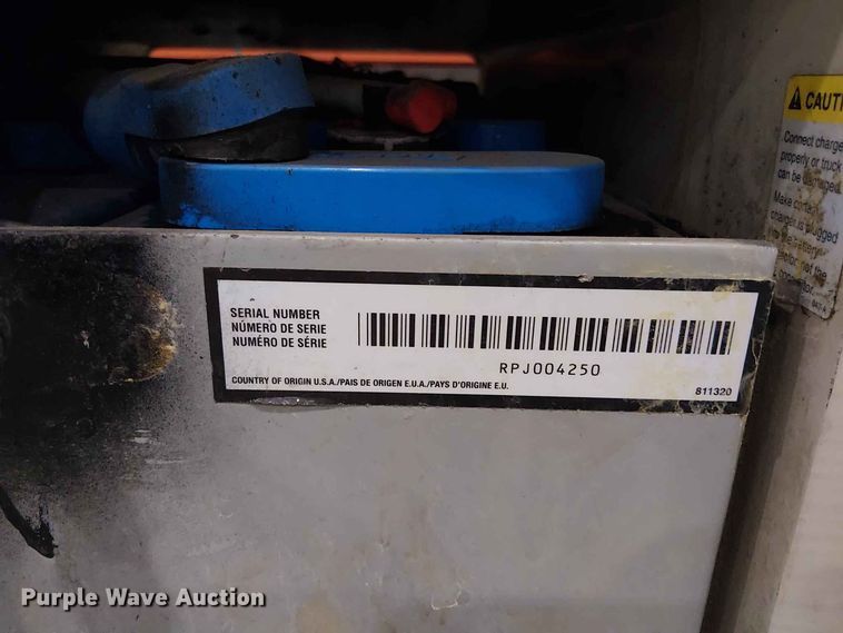 image for item EX3024 2017 Crown RC5545-40 forklift