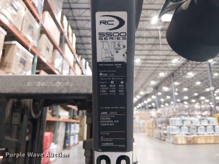 image for item EX3024 2017 Crown RC5545-40 forklift