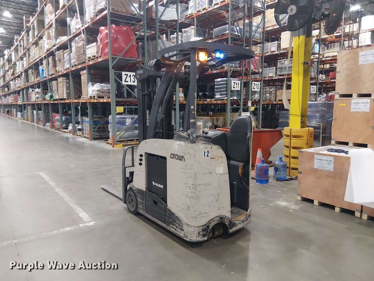 image for item EX3025 2018 Crown RC5545-40 forklift