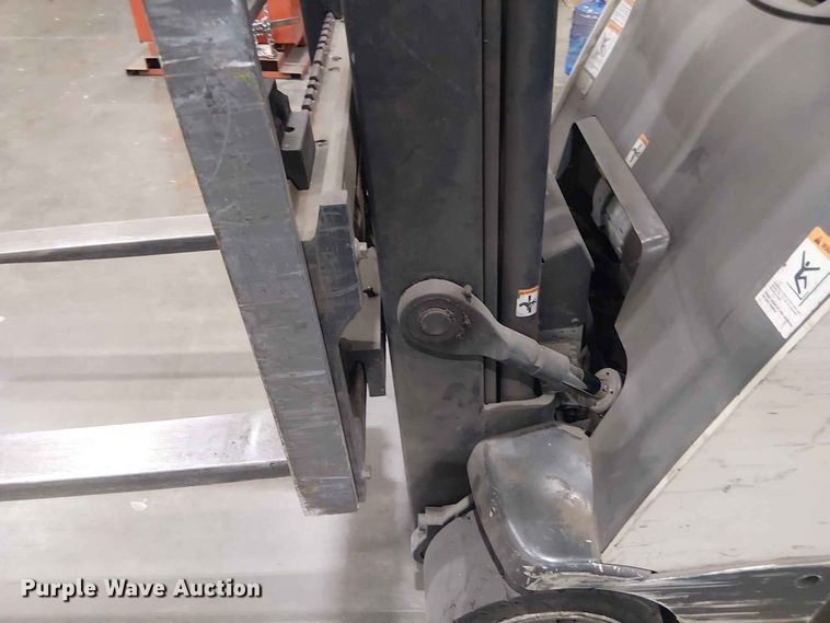 image for item EX3025 2018 Crown RC5545-40 forklift