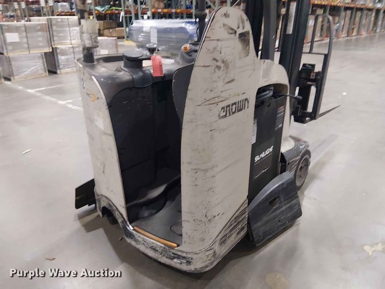 image for item EX3025 2018 Crown RC5545-40 forklift