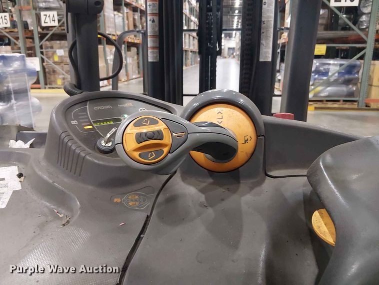 image for item EX3025 2018 Crown RC5545-40 forklift