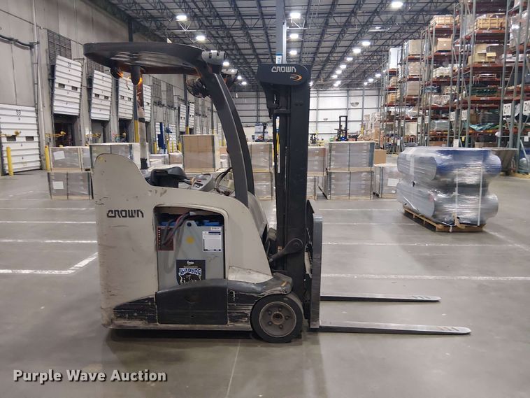 image for item EX3026 2018 Crown RC5545-40 forklift