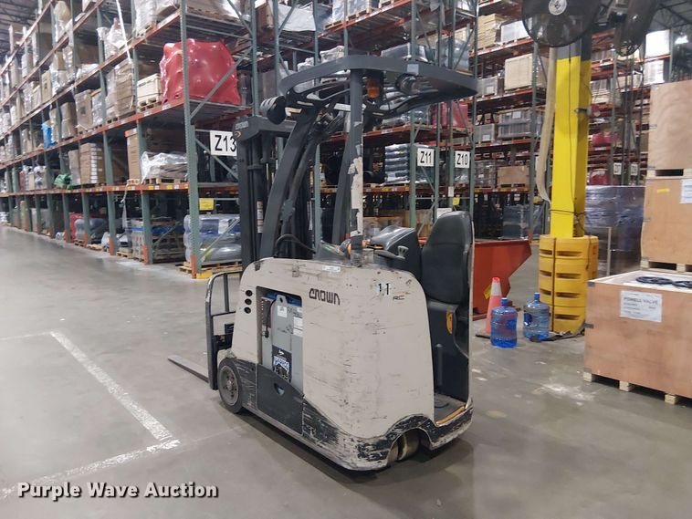 image for item EX3026 2018 Crown RC5545-40 forklift