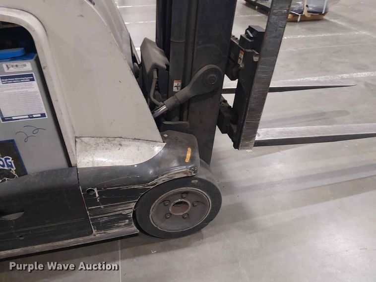 image for item EX3026 2018 Crown RC5545-40 forklift