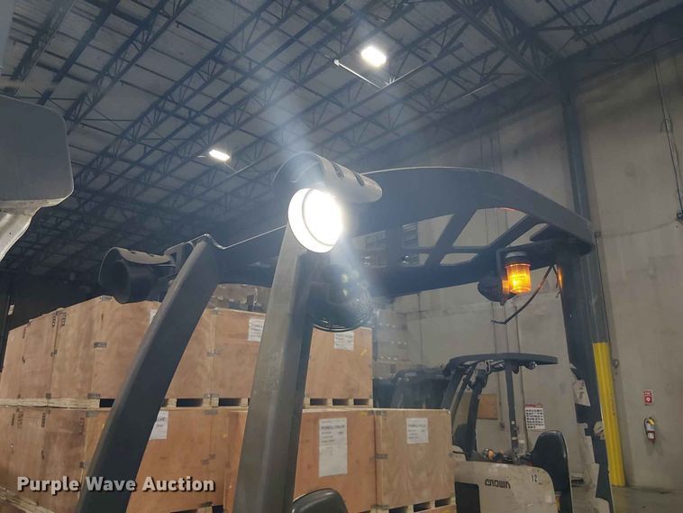 image for item EX3026 2018 Crown RC5545-40 forklift