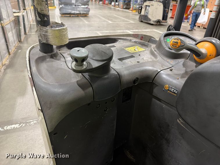 image for item EX3027 2018 Crown RC5545-40 forklift