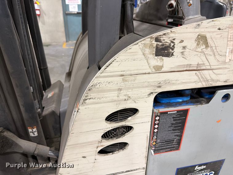 image for item EX3028 Crown RC5545 forklift