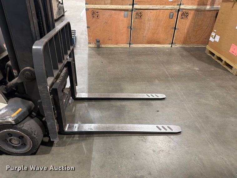 image for item EX3028 Crown RC5545 forklift