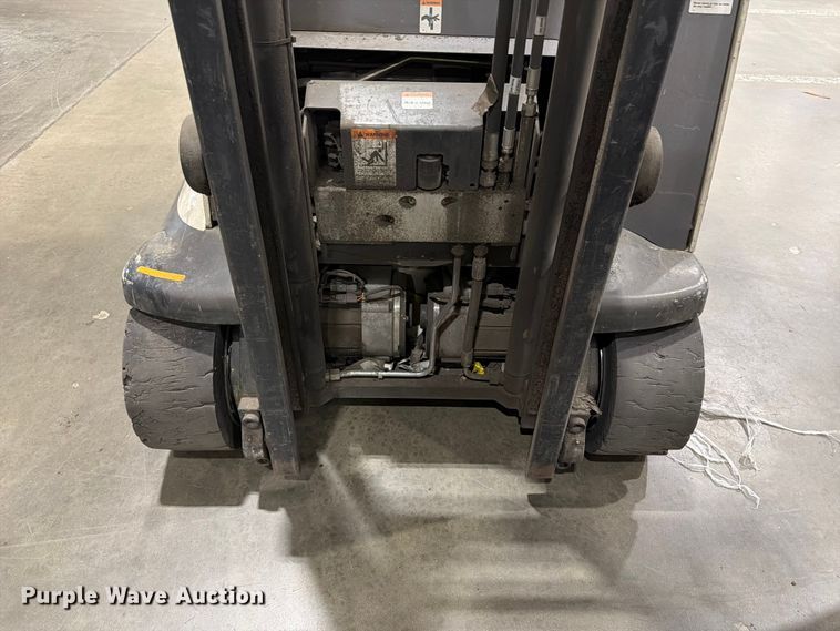 image for item EX3028 Crown RC5545 forklift