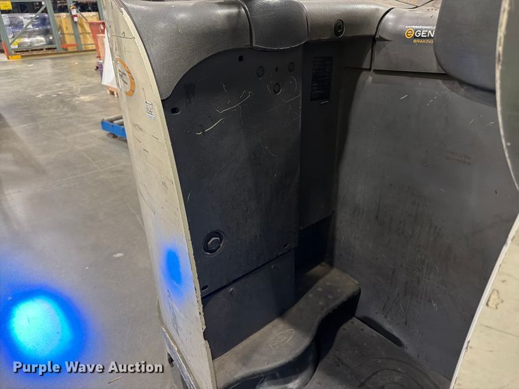 image for item EX3028 Crown RC5545 forklift