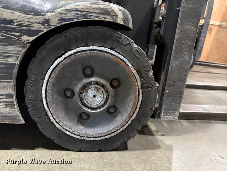 image for item EX3028 Crown RC5545 forklift