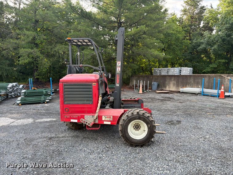 image for item EX3040 2017 Moffett M8 55.3 forklift