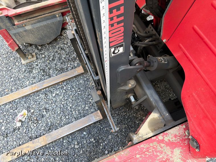 image for item EX3040 2017 Moffett M8 55.3 forklift