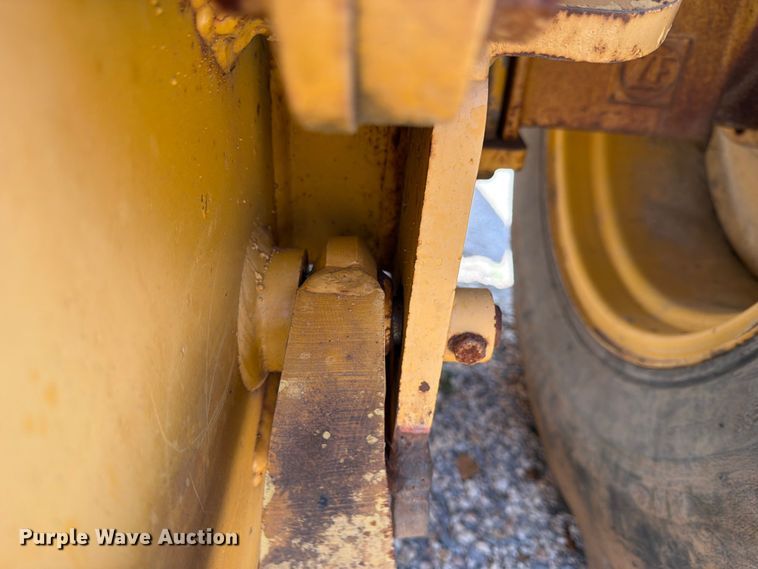 image for item EX4042 Deere 210LE 