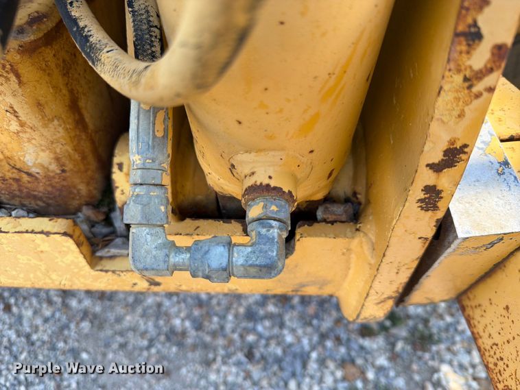 image for item EX4042 Deere 210LE 