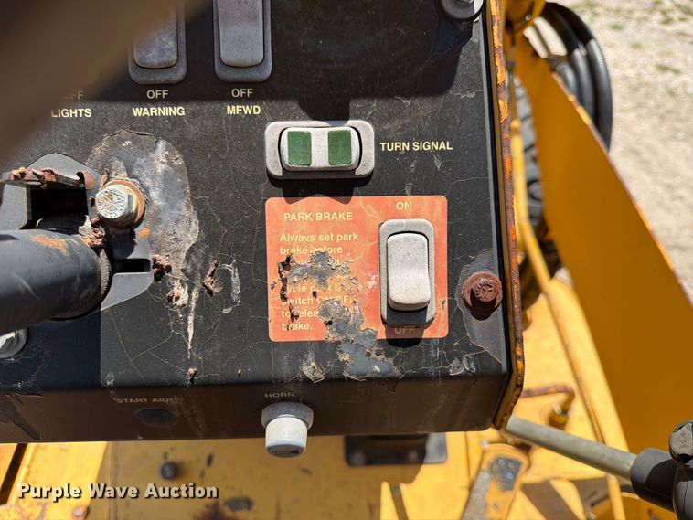 image for item EX4042 Deere 210LE 
