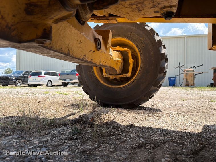 image for item EX4042 Deere 210LE 