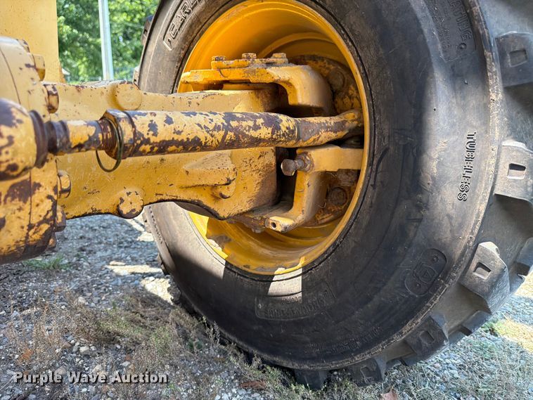 image for item EX4042 Deere 210LE 