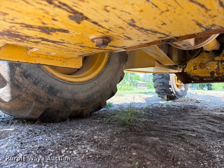 image for item EX4042 Deere 210LE 