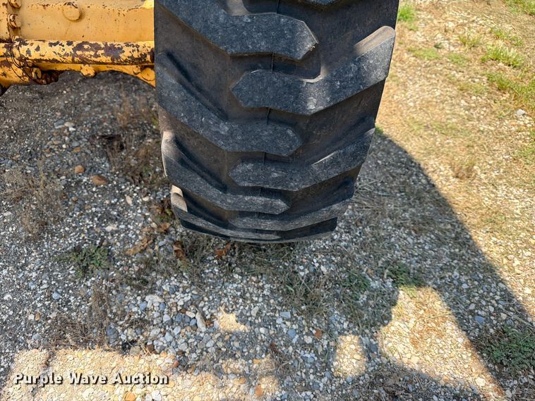 image for item EX4042 Deere 210LE 