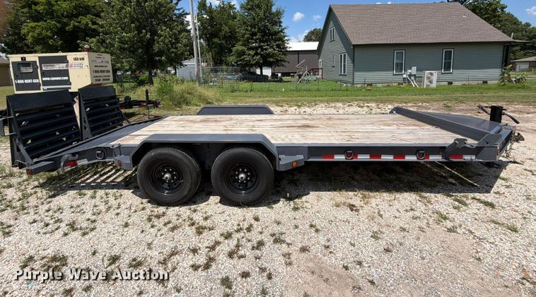 image for item EX4043 2021 Norstar Trailers Iron bull utility trailer