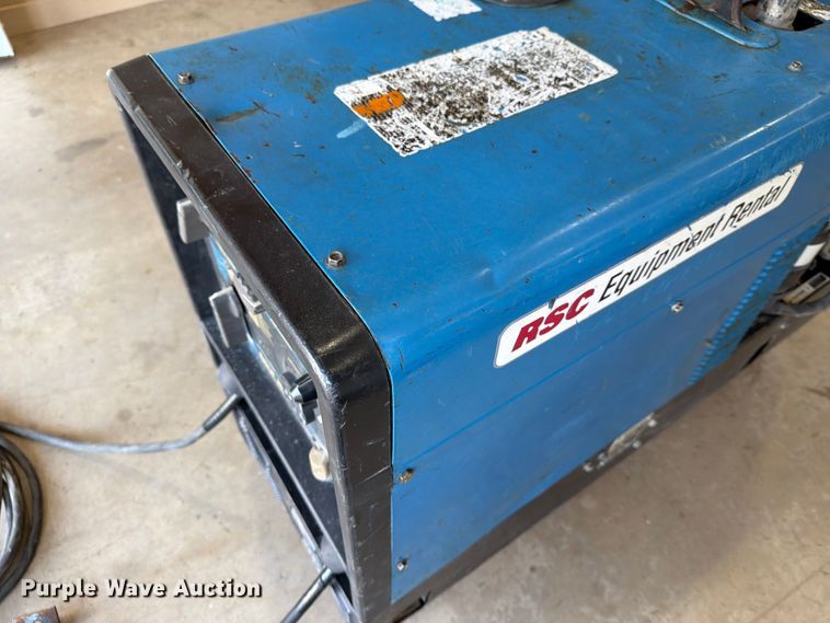 image for item EX4044 Miller Bobcat 250 D welder/generator