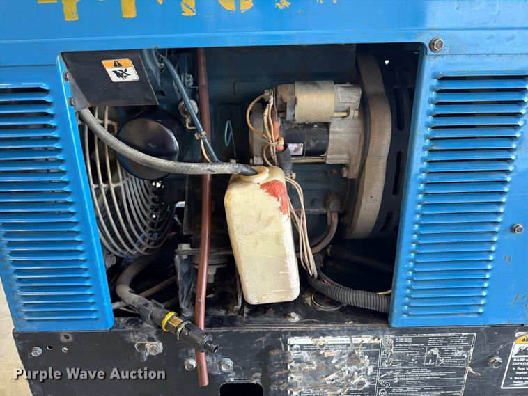 image for item EX4044 Miller Bobcat 250 D welder/generator