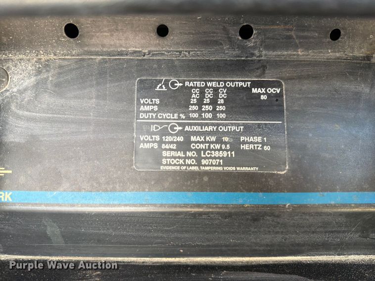 image for item EX4044 Miller Bobcat 250 D welder/generator