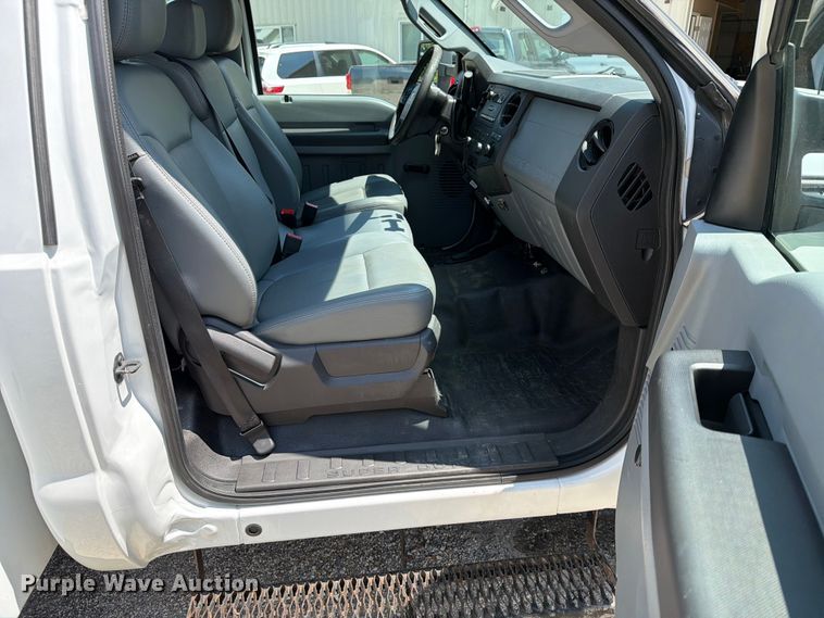 image for item EX4045 2011 Ford F350 Super Duty utility bed pickup truck