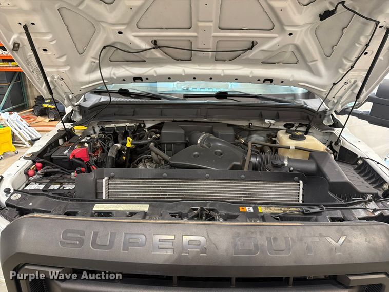 image for item EX4045 2011 Ford F350 Super Duty utility bed pickup truck