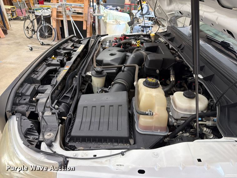 image for item EX4045 2011 Ford F350 Super Duty utility bed pickup truck