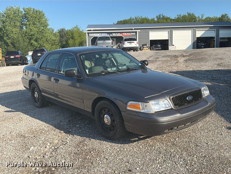 image for item EX4046 2007 Ford Crown Victoria Police Interceptor 
