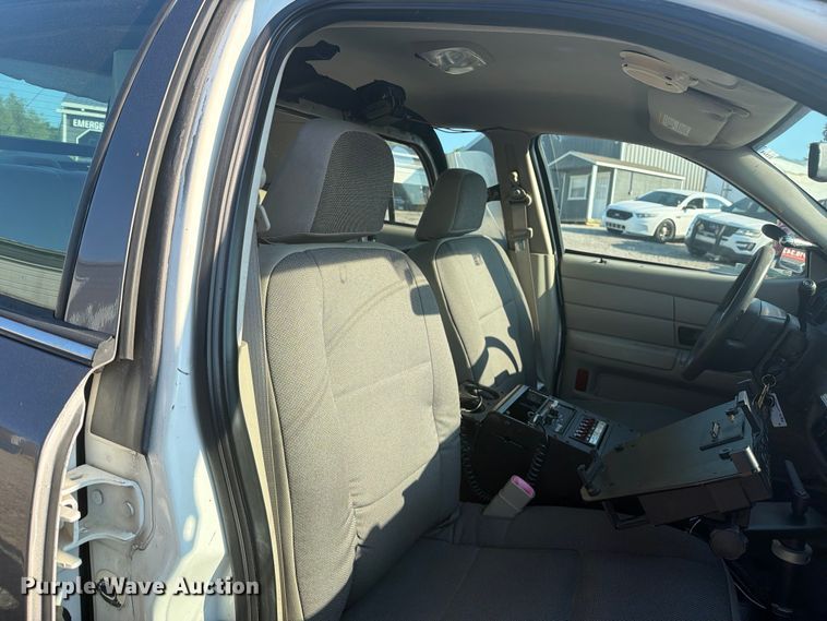 image for item EX4046 2007 Ford Crown Victoria Police Interceptor 