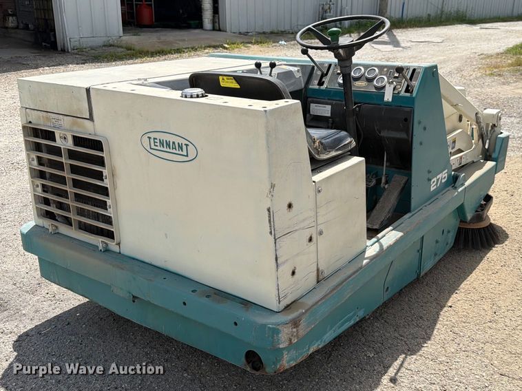 image for item EX4049 Tennant 275 sweeper