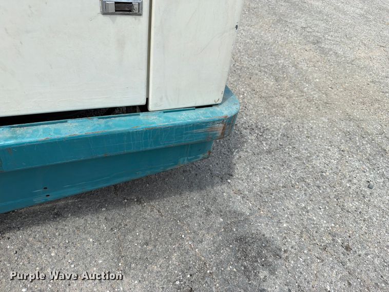 image for item EX4049 Tennant 275 sweeper