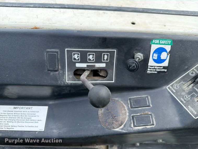 image for item EX4049 Tennant 275 sweeper