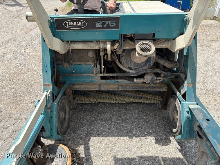 image for item EX4049 Tennant 275 sweeper