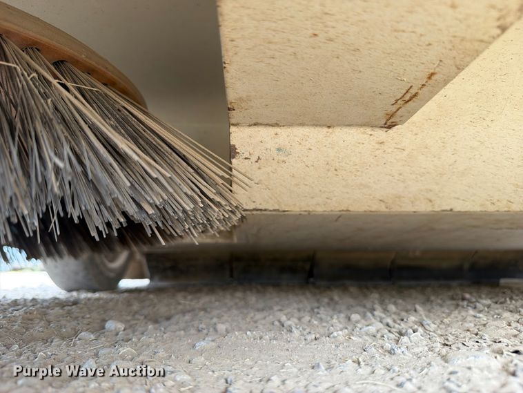image for item EX4049 Tennant 275 sweeper