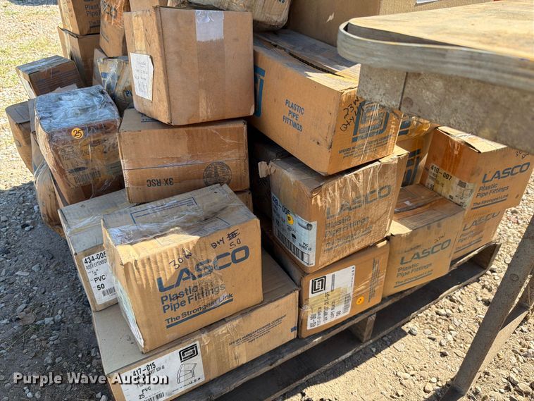 image for item EX4552 PVC pipe fittings