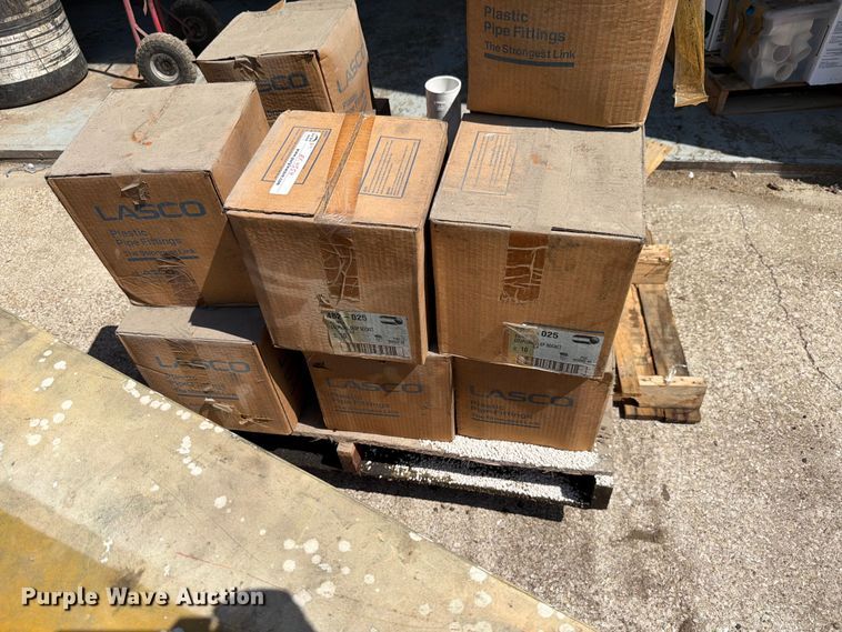 image for item EX4552 PVC pipe fittings
